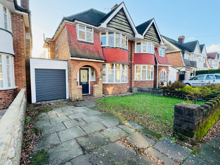 Property photo 1 of 12