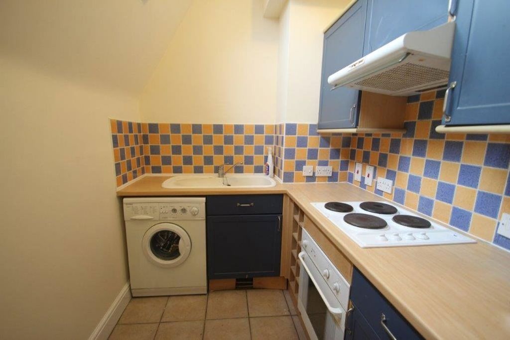 Property photo 3 of 7