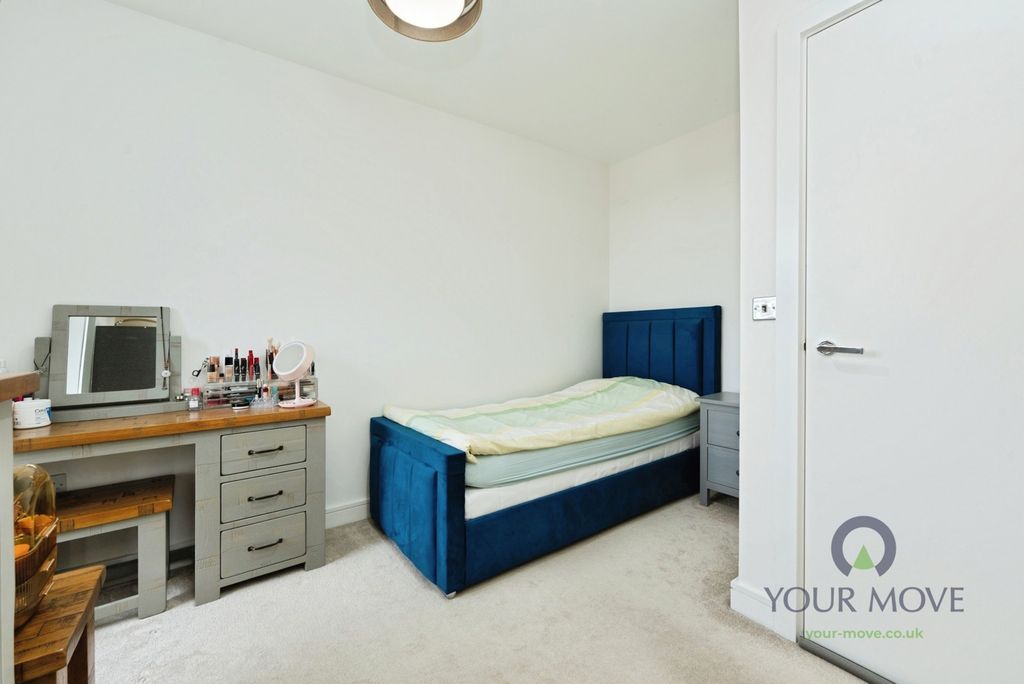 Property photo 3 of 20 Pbox-Img.Jpg