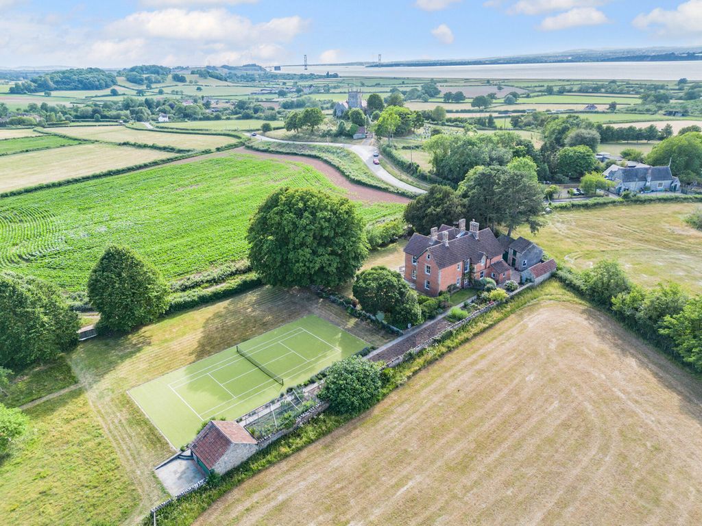 Property photo 1 of 39