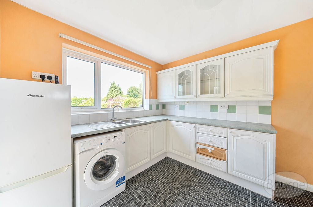 Property photo 3 of 19 206Fd51B-B54B-406...