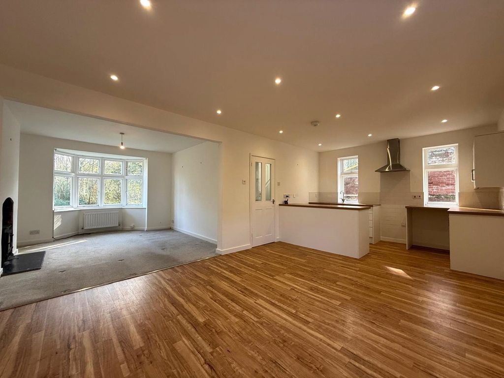 Property photo 3 of 14 Picture No. 21