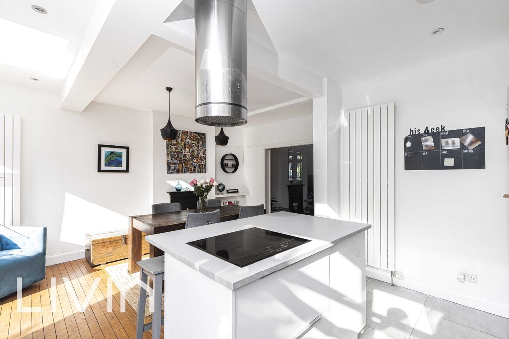 Property photo 3 of 20 025A0093