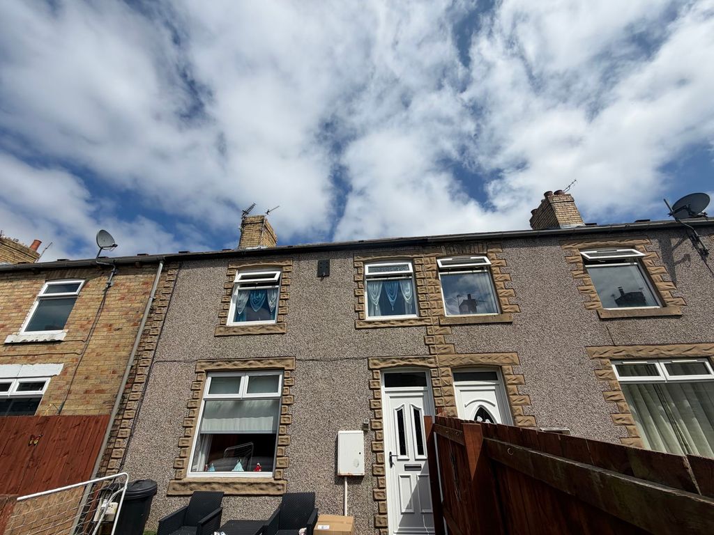 Property photo 1 of 1
