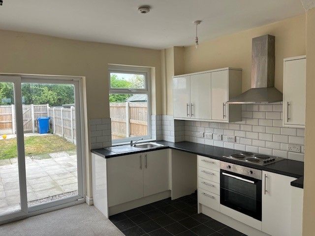 Property photo 3 of 5 Photo