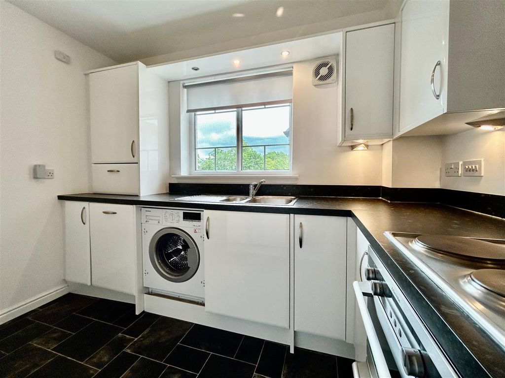 Additional image 8 of 2 bed flat for saleDalzell Drive, Motherwell ML1