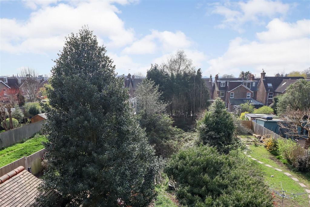 Property photo 2 of 2