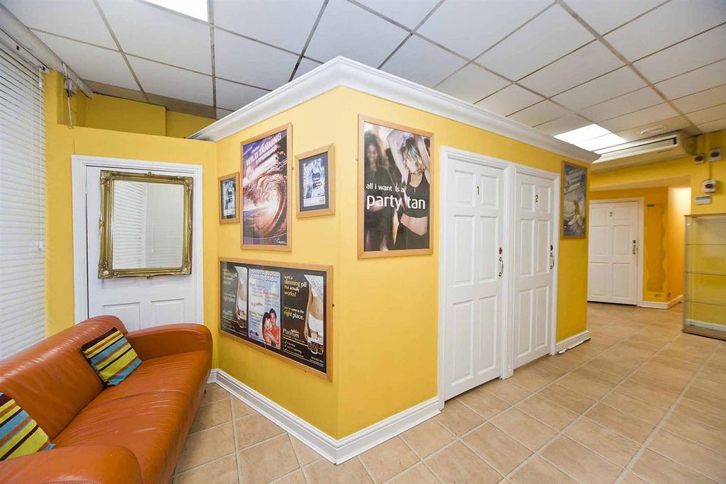 Property photo 3 of 25