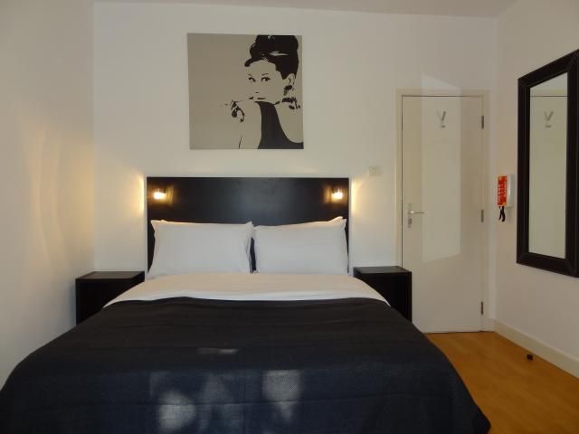 Property photo 1 of 7 Studio To Rent
