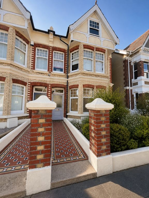 Property photo 1 of 8 5362240