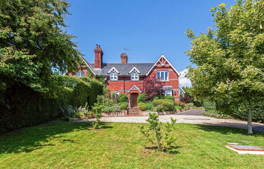 Property photo 1 of 26 Ph10_6649557 Mk2