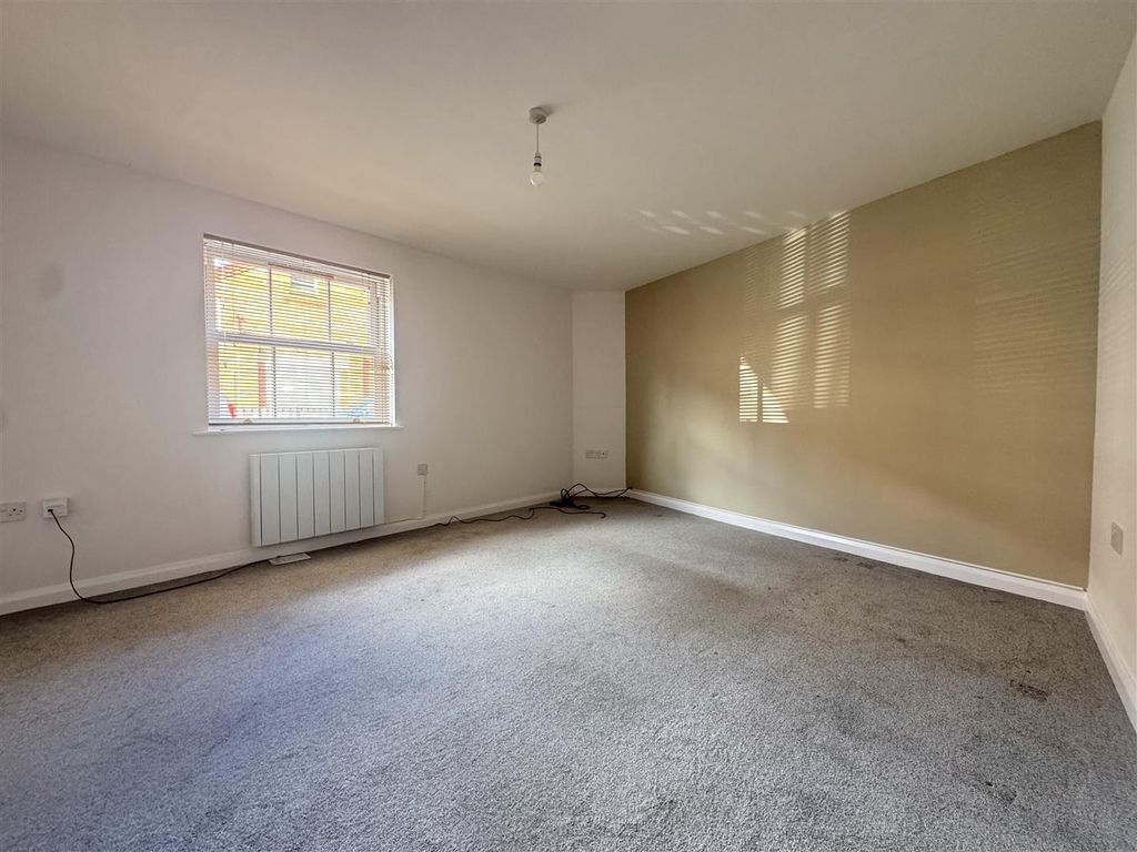 Property photo 2 of 7 Img_5892.Jpg