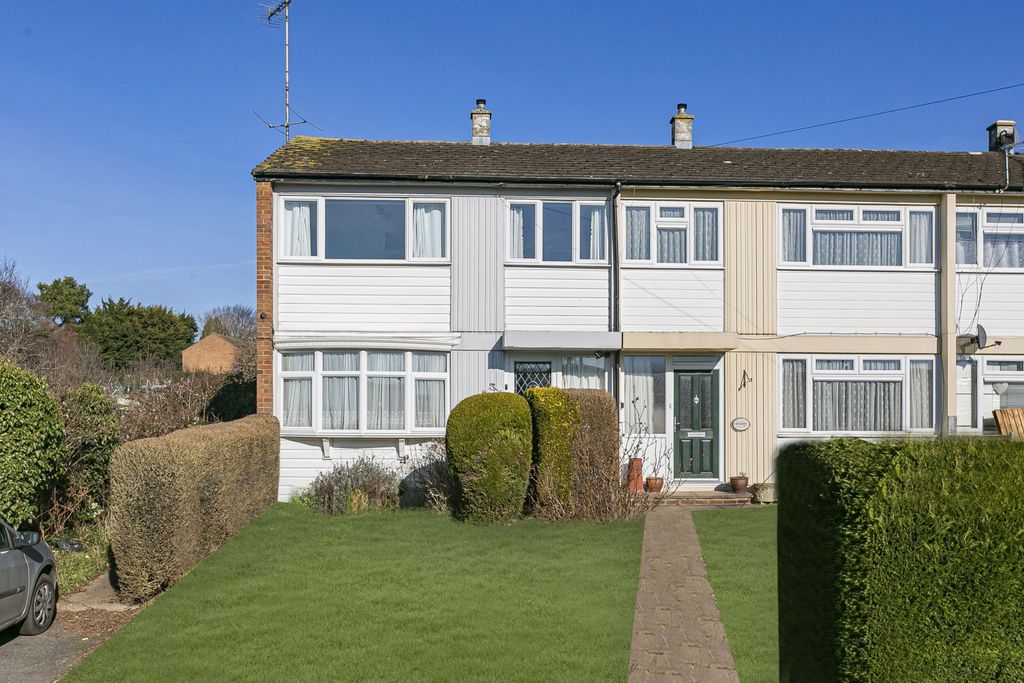 Property photo 1 of 11