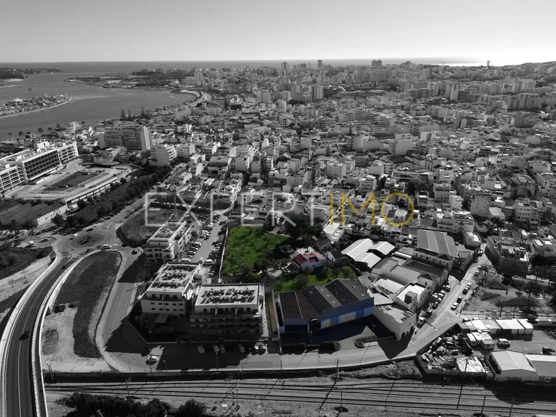 Property photo 1 of 62 Img 0