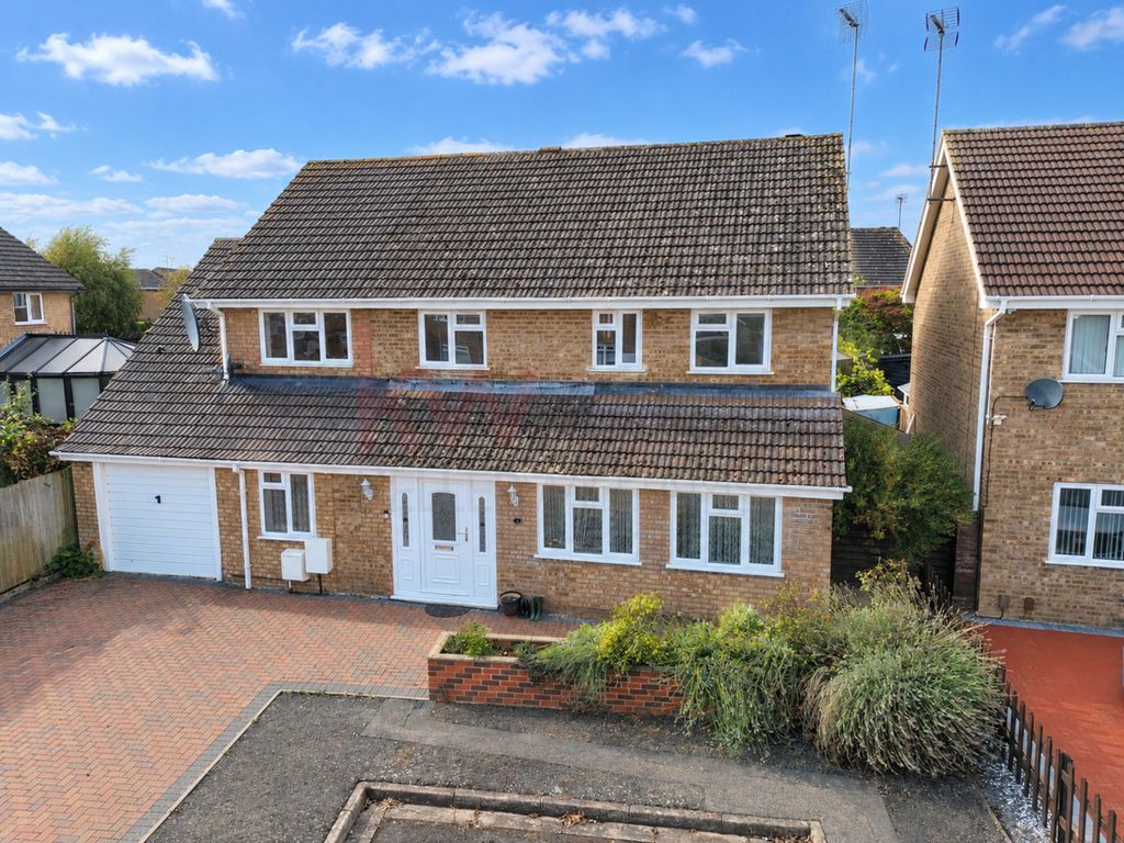 Property photo 3 of 23