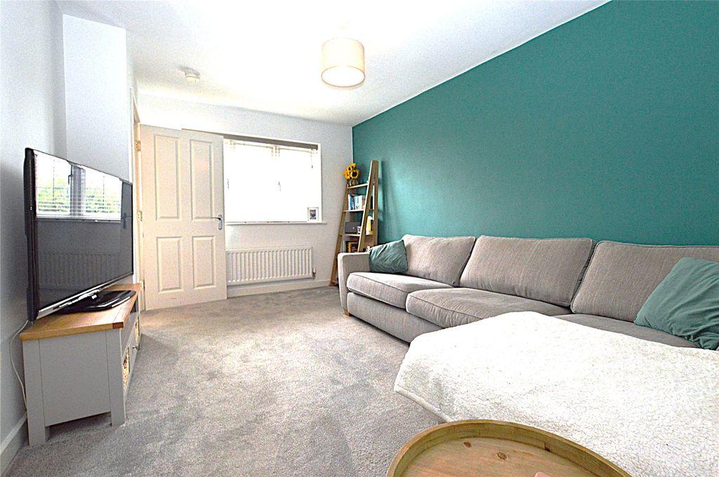 Property photo 2 of 14 Picture No. 03