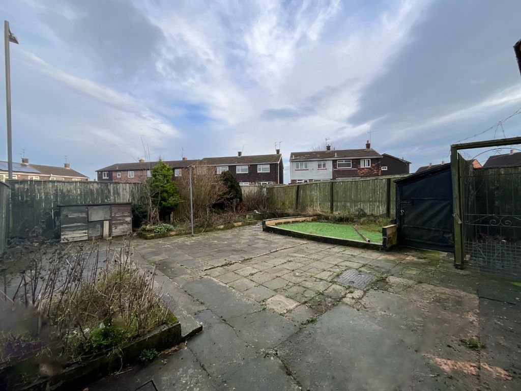 Property photo 3 of 14 3896466