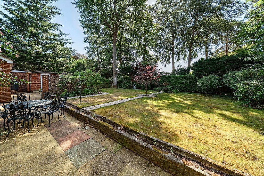 Property photo 3 of 30 Picture No. 13