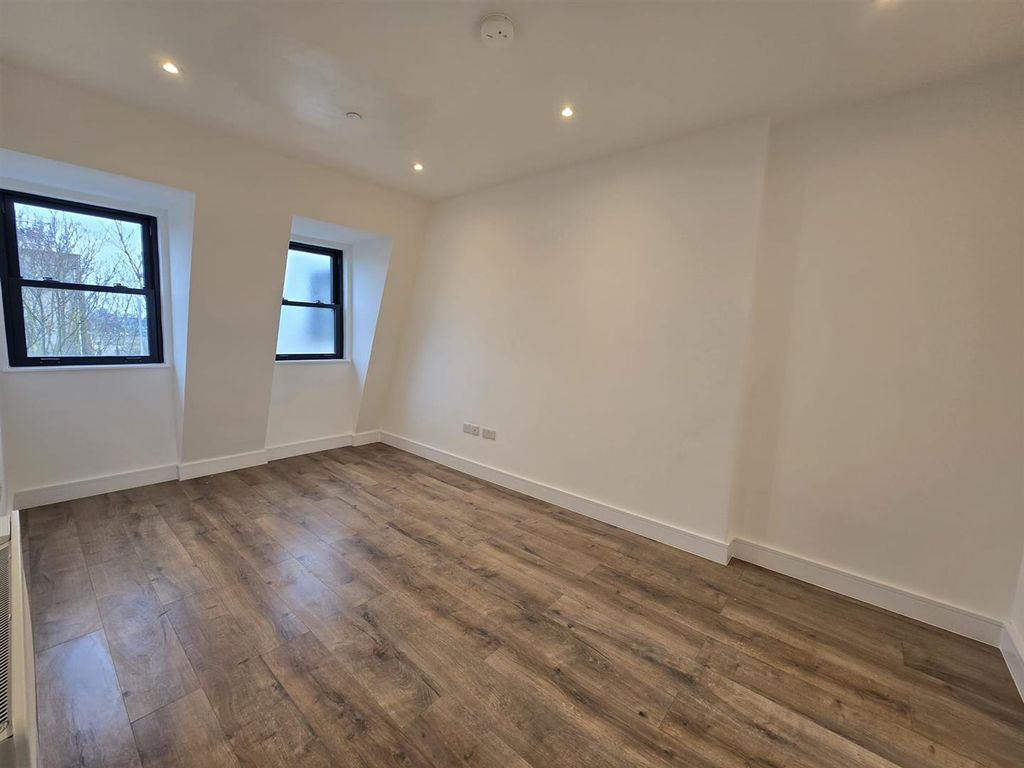 Property photo 2 of 7 Whatsapp Image 2026-02-09 At 16.14.21.Jpeg