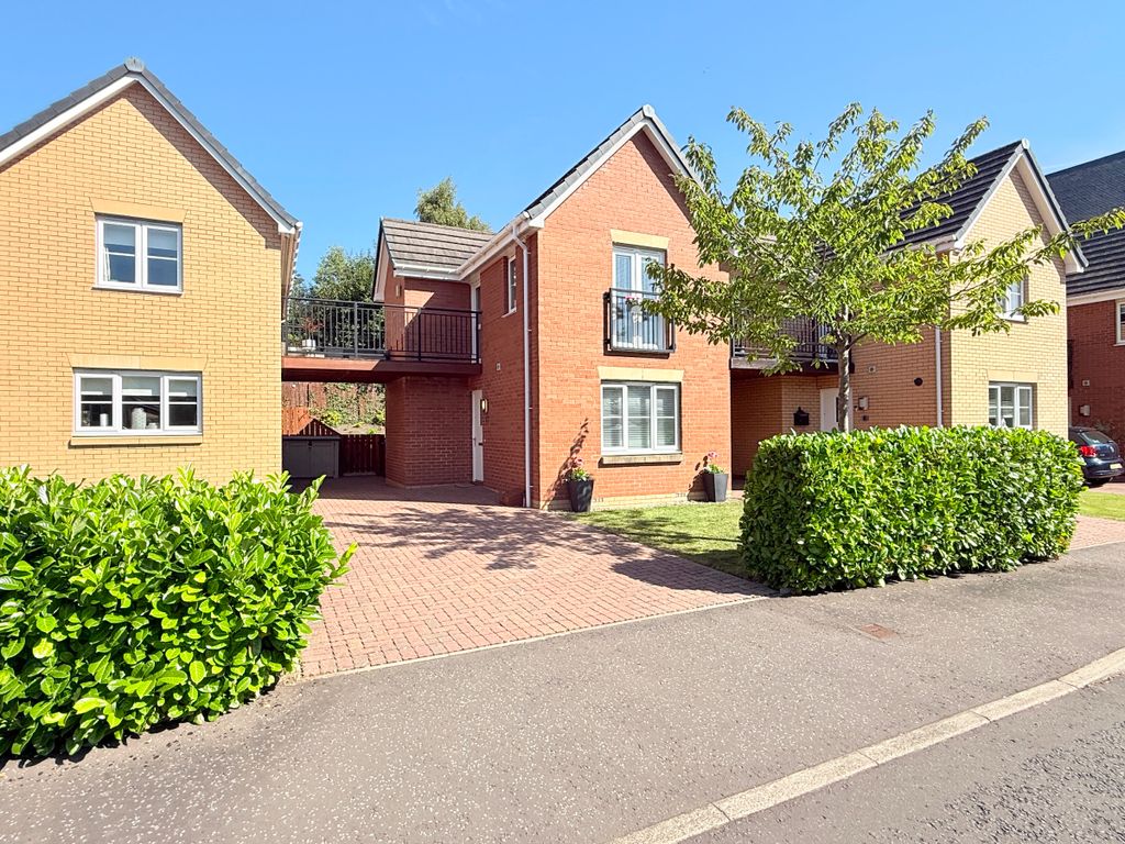 Property photo 1 of 25