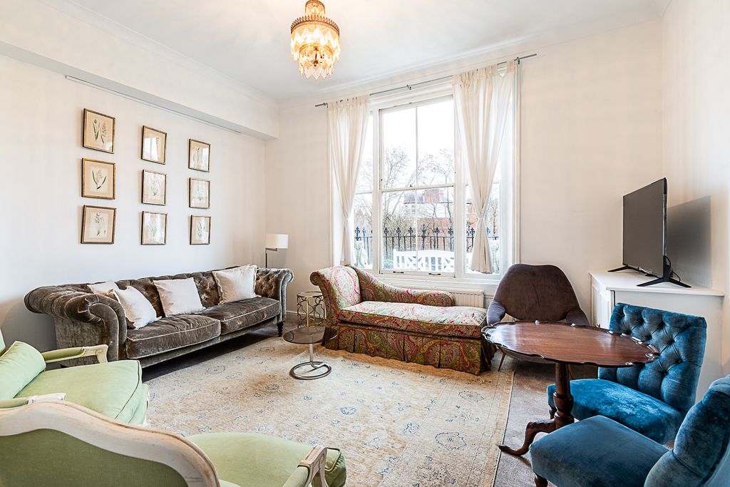 Property photo 2 of 28