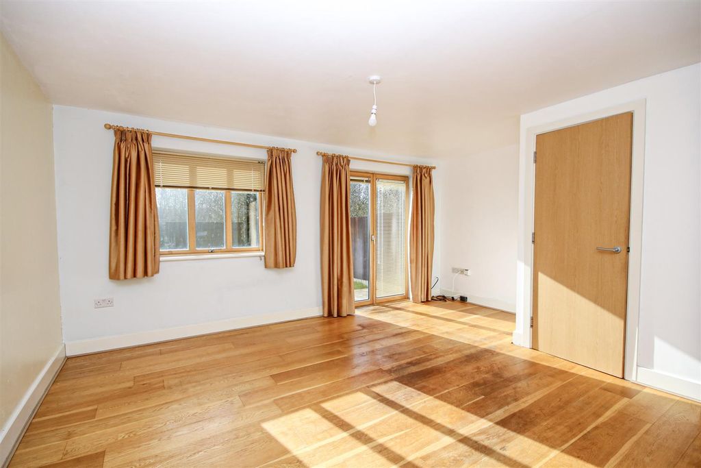 Property photo 2 of 12 12-Img_0298.Jpg