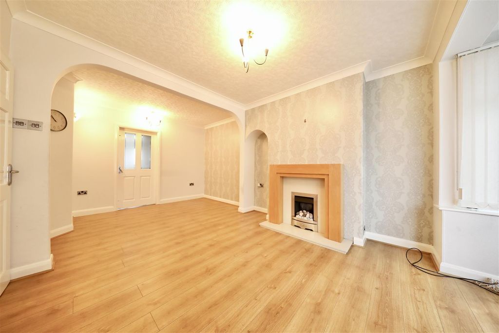 Property photo 2 of 17 0A4A3151.Jpg