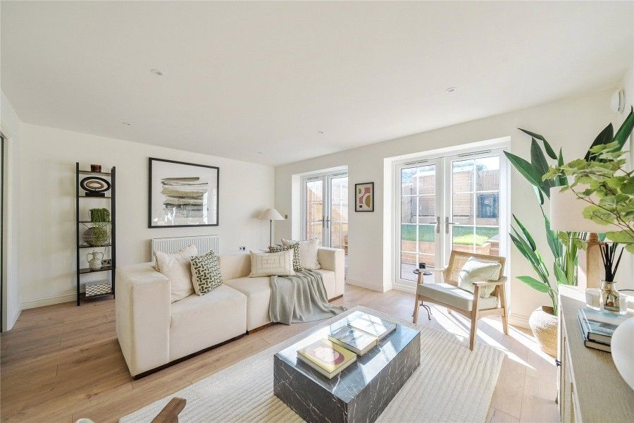 Property photo 3 of 13