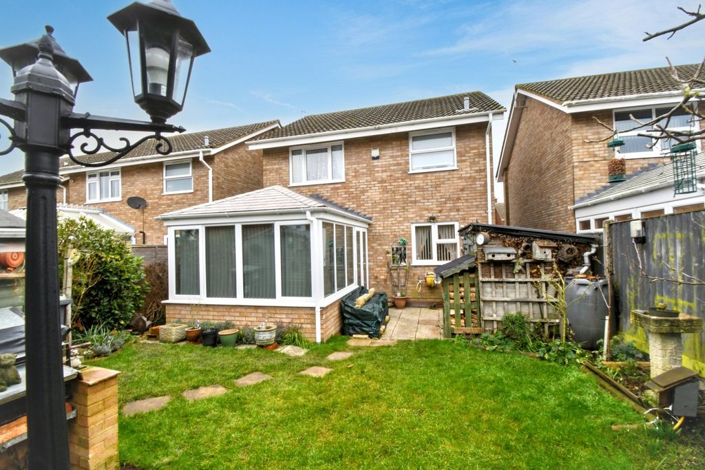 Property photo 3 of 16