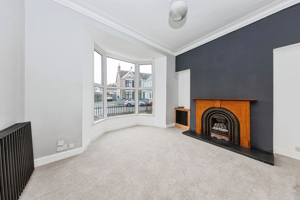 Property photo 3 of 23 Pbox-Img.Jpg