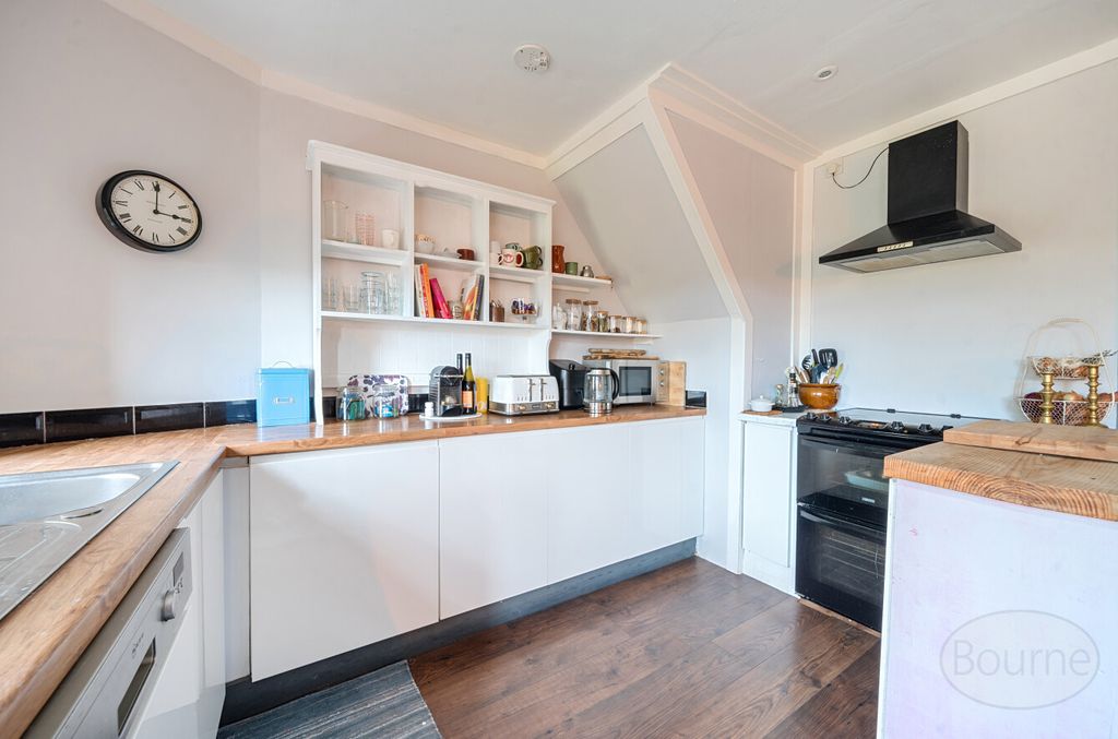 Property photo 2 of 22 F0Edd026-43Db-4A0...