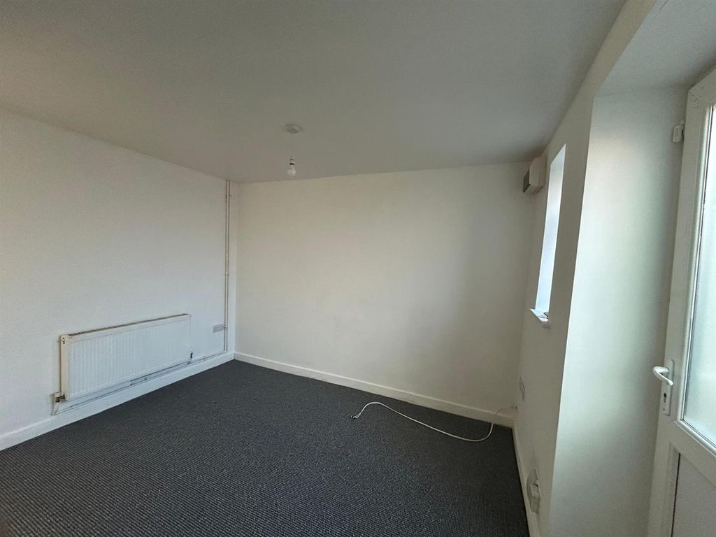 Property photo 2 of 5 Whatsapp Image 2026-10-27 At 12.06.17 (1).Jpeg