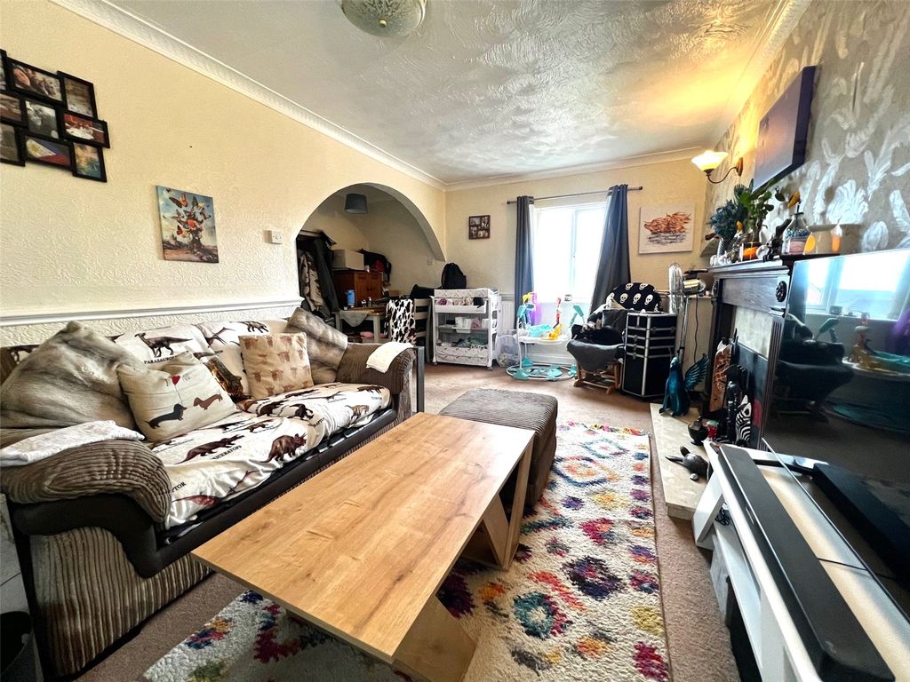 Property photo 3 of 10 Picture No. 01