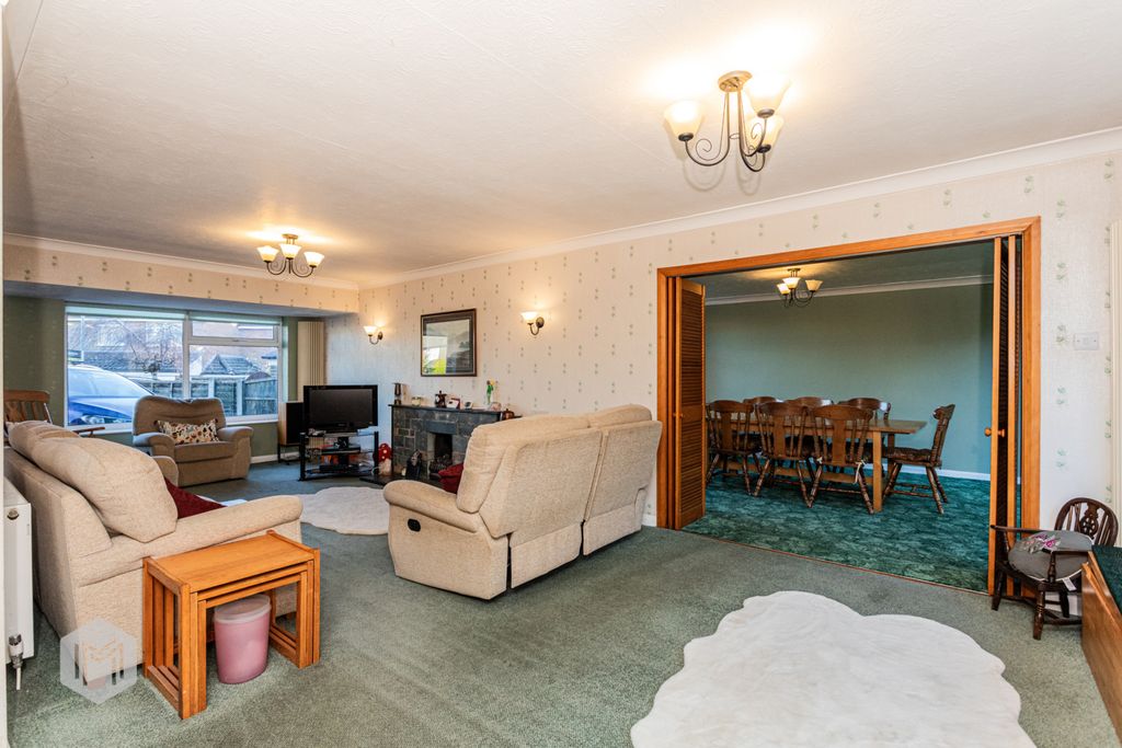 Property photo 3 of 25 Picture No. 07