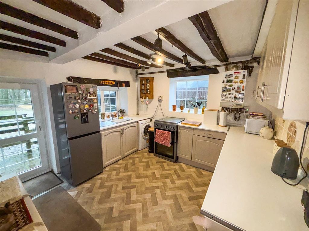 Property photo 3 of 15 12-01-2026__13-46-00_Img_2980.Yxax4.Jpg