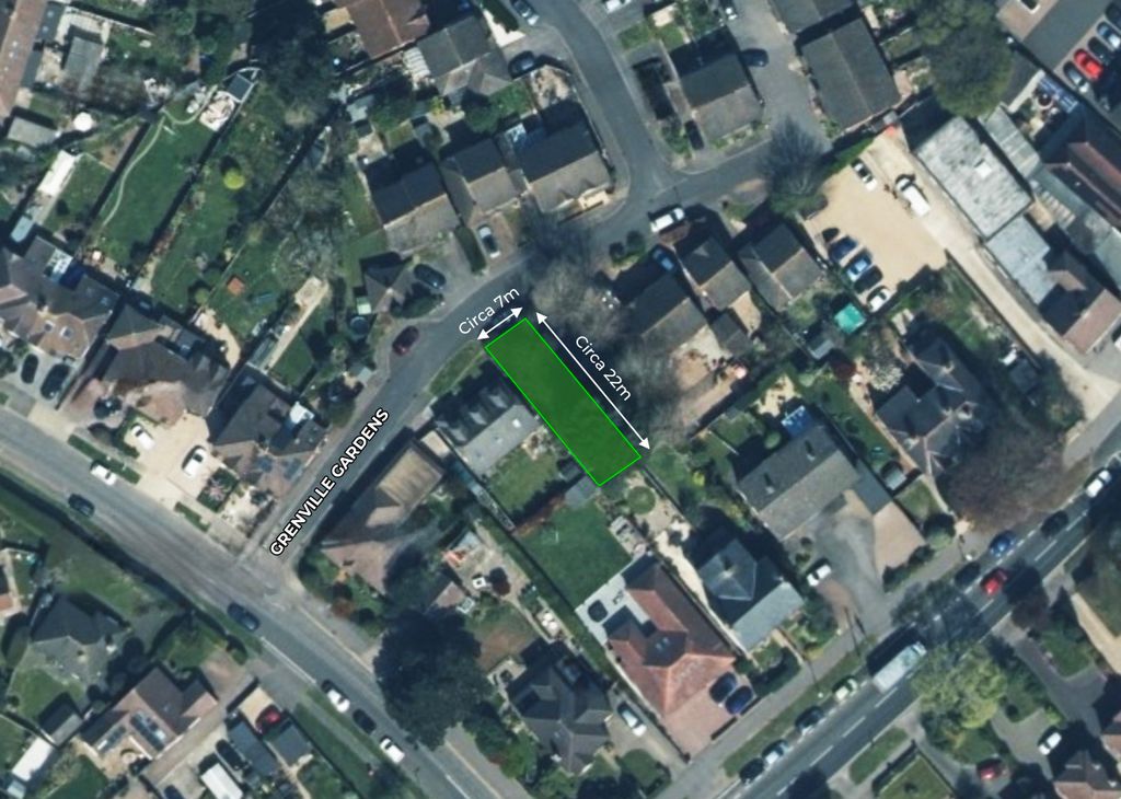 Property photo 2 of 6 Stockbridge Rd