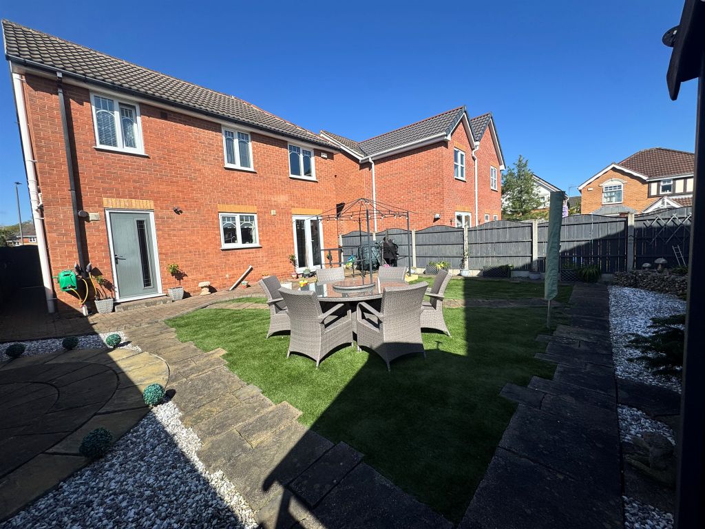 Additional image 18 of 4 bed detached house for salePasture Drive, Castleford WF10