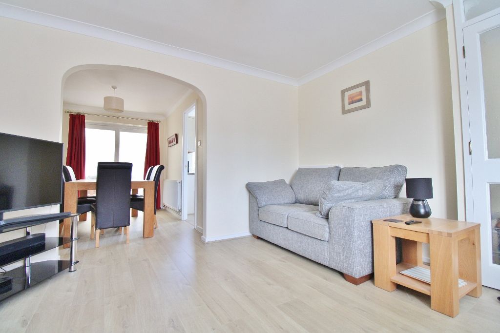 Property photo 3 of 31