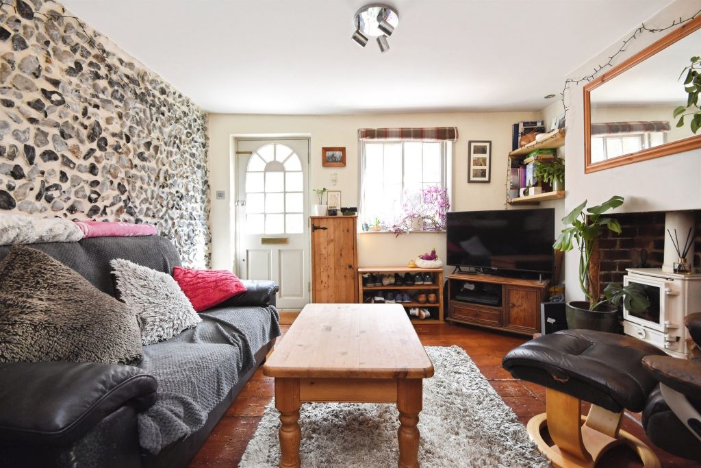 Property photo 2 of 14