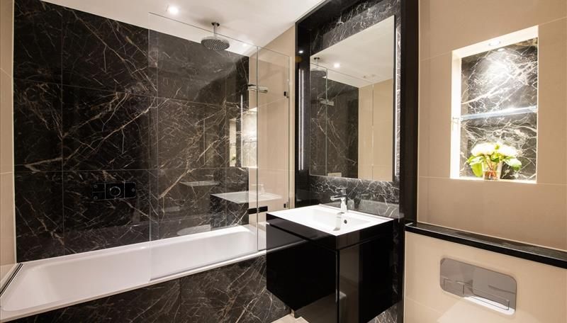 Property photo 3 of 10 Main Bath.Jpg