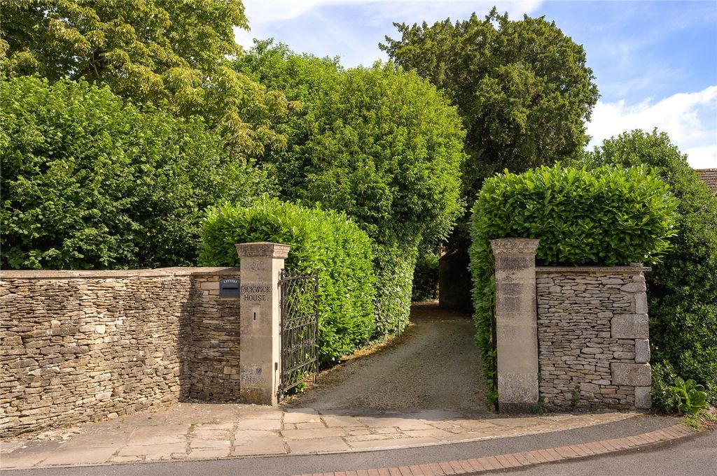 Property photo 3 of 22 Picture No. 03
