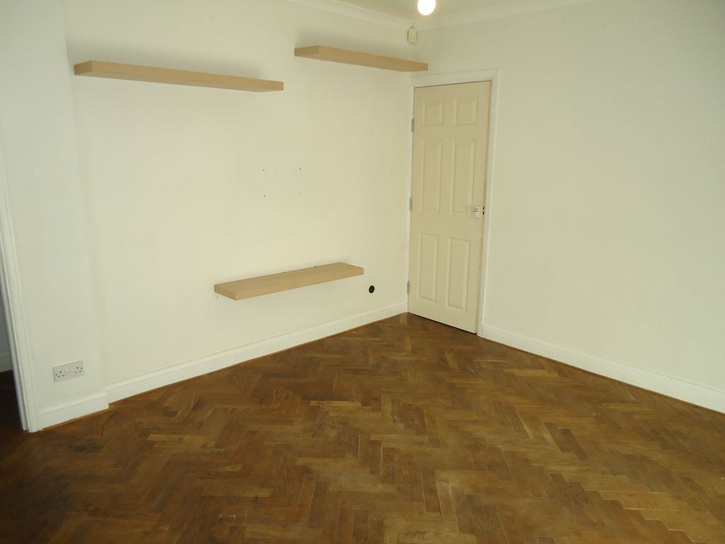 Property photo 3 of 15 Dsc02948