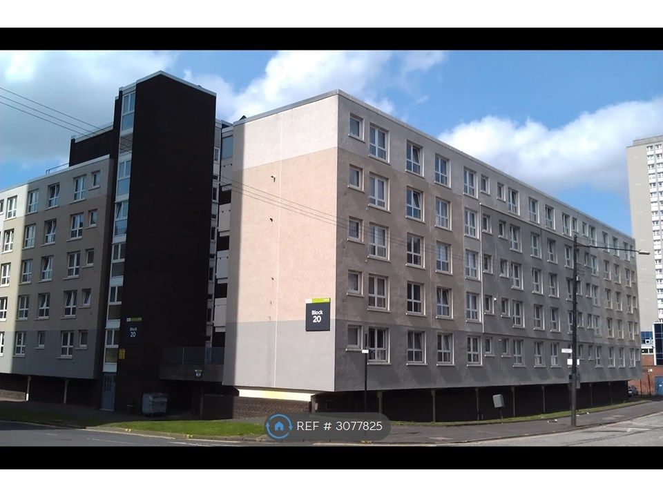 Property photo 1 of 12 Building