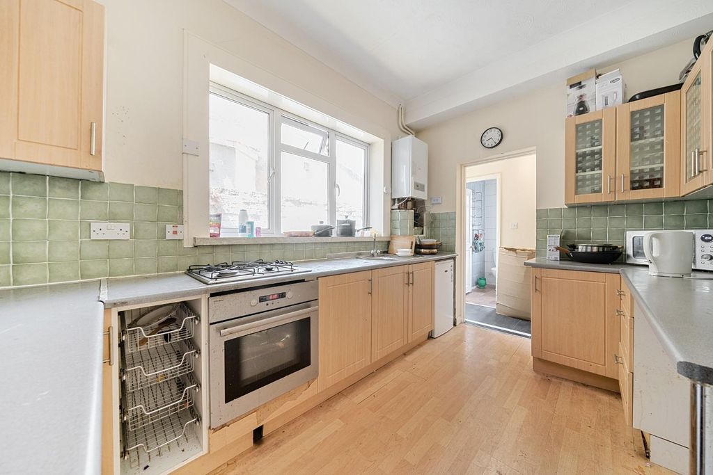 Property photo 1 of 11 4-681Df9Dd1A530-1279950-Arw-4.Jpg