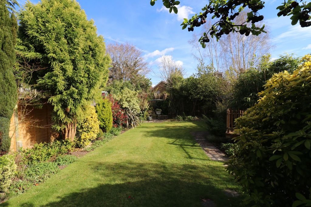 Property photo 3 of 18