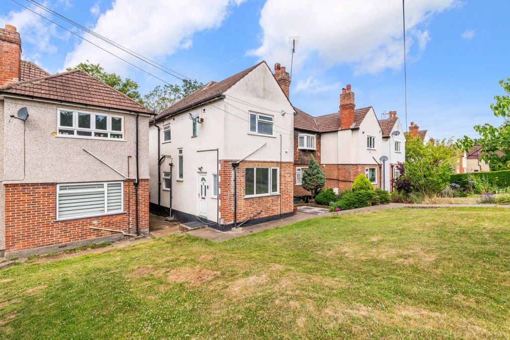 Property photo 1 of 17 Ewell By Pass