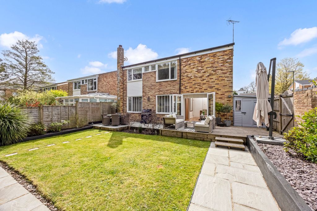 Property photo 1 of 19