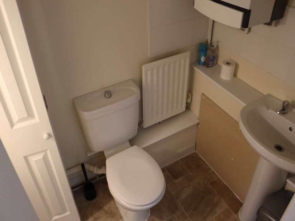 Property photo 3 of 11 3F876Ac0-9Cdf-4B9B-8d1c-7576A0100Fa3