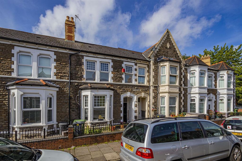 Property photo 1 of 14 Machen Place 37-1.Jpg