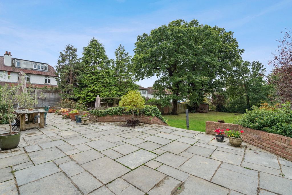 Additional image 38 of 7 bed detached house for salePaines Lane, Pinner Village HA5